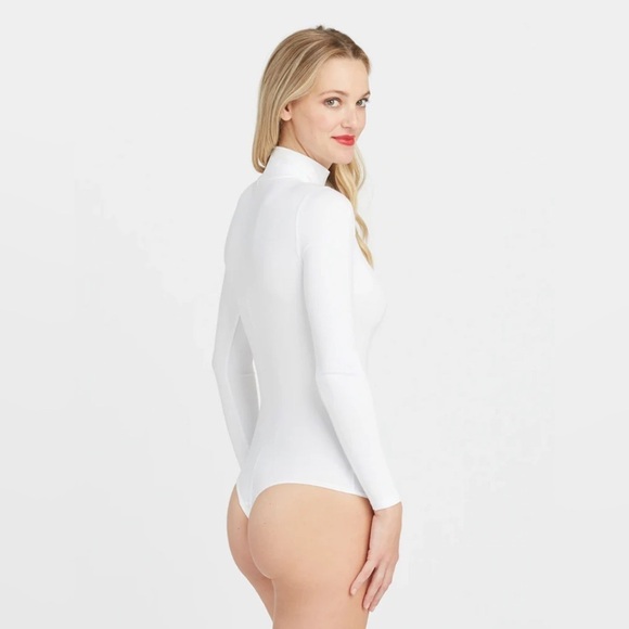 Spanx Suit Yourself Long Sleeve Turtleneck White Thong Bodysuit 20306R NWT Sz S - Picture 4 of 12